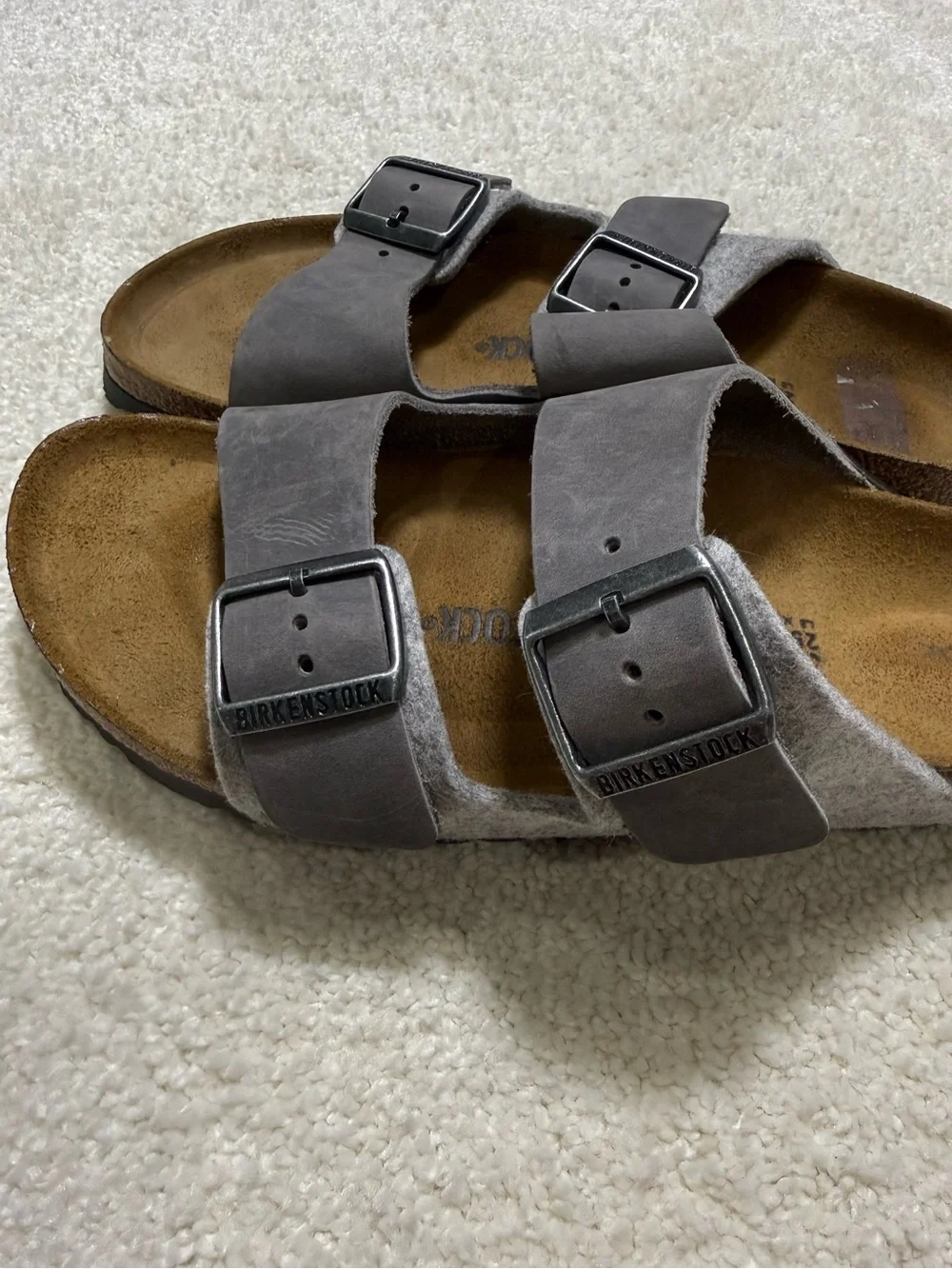 Birkenstock Arizona Two Strap Sandal Iron Oiled Leather Light Gray Wool EU 39